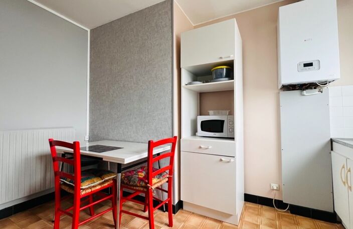 QUIMPER (29) à vendre Appartement type 2 de 48 m² habitable - Cave — photo 4