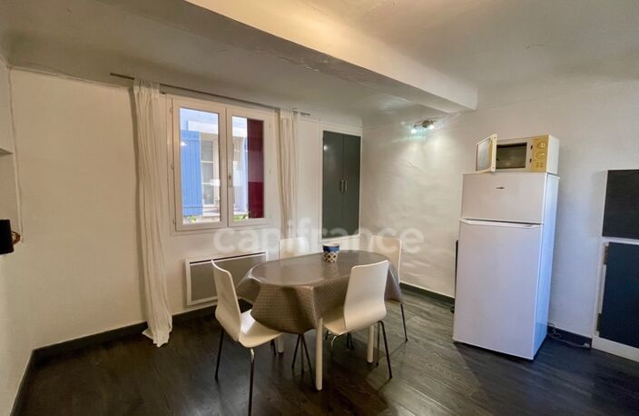 A VENDRE À APT – Charmante maison de ville rénovée avec goût – Une très belle opportunité ! — photo 3
