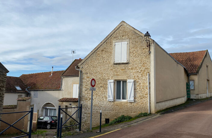 Immeuble à vendre ANNAY LA COTE (89)- Un Ensemble de 5 appartements dont 3 loués-Jardin — photo 2