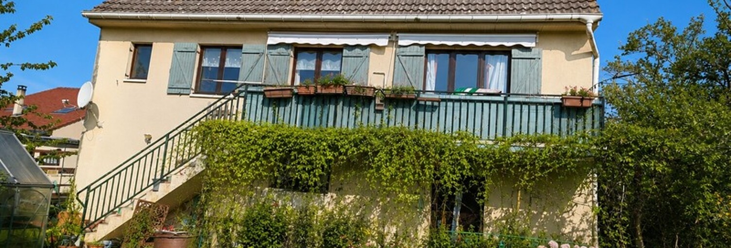 Maison 5 Pièces 122 m² à vendre à Arriance (57580)