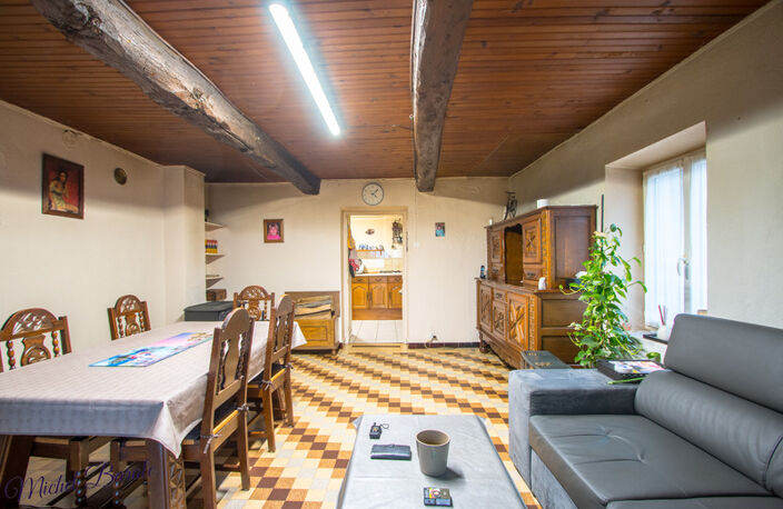 Appartement  108m2, 6 pièces à POLLIONNAY (69) - 4 chambres, 1 bureau et grand terrain — photo 4