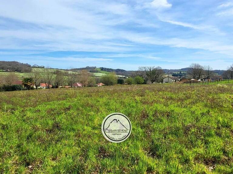 Terrain à vendre de 2 298 m² : espace, calme et potentiel au cœur de Laa-Mondrans — photo 1