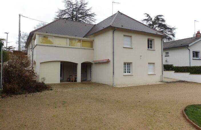 Maison à vendre 12 pièces NERIS LES BAINS (03) — photo 3