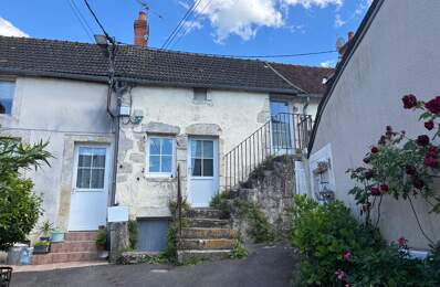 Maison à vendre 2 pièces LA CHARITE SUR LOIRE (58) — photo du bien