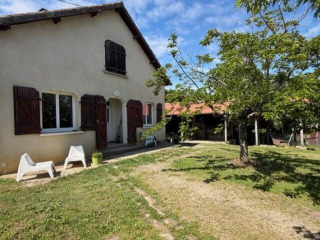 PLAISANCE (32)proche: BELLE MAISON DE CAMPAGNE rénovée 170m2,  économique, sans VOISIN, au CALME, jardin 3300m2 clos, dependances — photo du bien