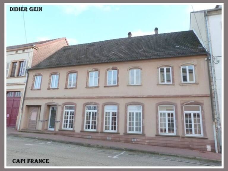 Dpt Moselle (57), à vendre BITCHE immeuble - Terrain de 657,00 m² — photo 1