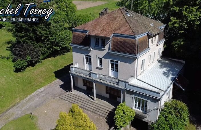 Secteur Fougerolles, Belle Maison bourgeoise  T9 sur terrain de 75 ares ! — photo 2
