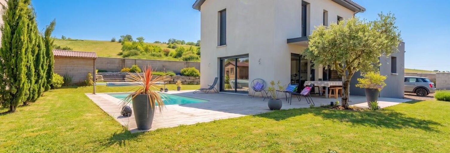 Maison 6 Pièces 156 m² à vendre à Lacenas (69640)
