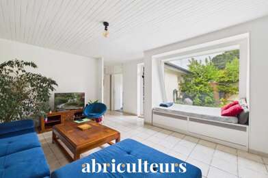Maison 5 pièces 1345 €
