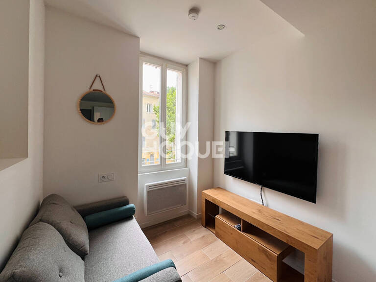 Appartement Meublé T2 à Barjols — photo 1