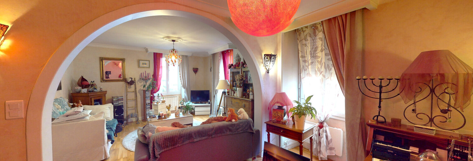 Immeuble  172 m² à vendre à Crest (26400)