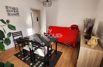 T2 Loué avec balcon, cave et garage — photo du bien