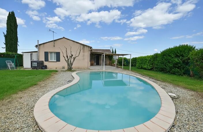 Plain‑pied lumineux avec piscine et grand terrain sans vis‑à‑vis — photo 4