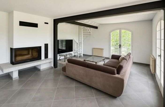 Vaste maison 7 pièces 214 m² à Ordonnac — photo 3