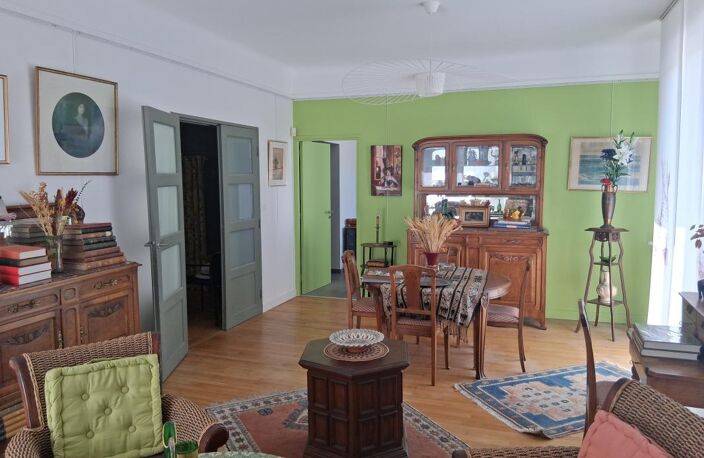 Appartement À Vendre — photo 2