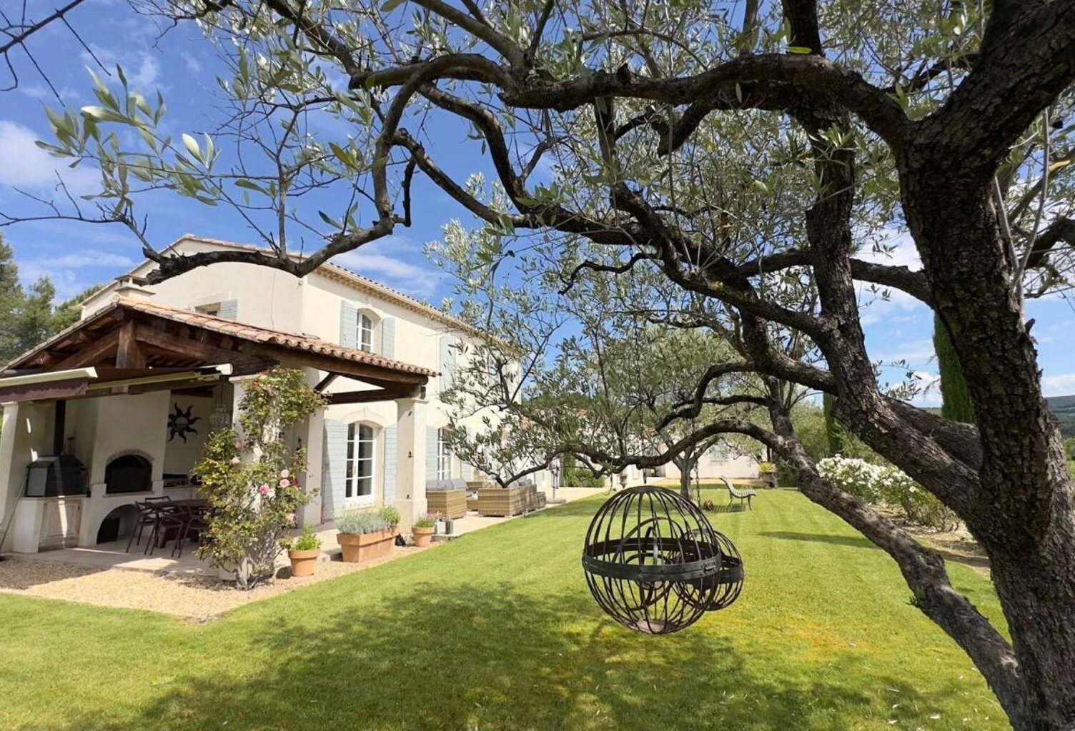 PROPRIETE- VILLA -BASTIDE PROVENCALE AVEC VUES 84110 VAISON 240M² HAB10 PIECES 5/6 CHAMBRES TERRAIN 3068M² — photo 1