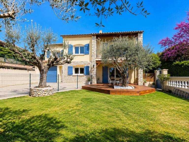 EXCLUSIVITE VILLA 211M² 11 PIECES 7 CHAMBRES TERRAIN 714M² PISCINE POOL HOUSE 26110 DROME PROVENCALE — photo 1