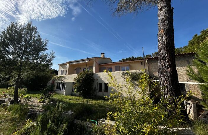 Maison T6 À Vendre sur terrain de 3047m2 — photo 4
