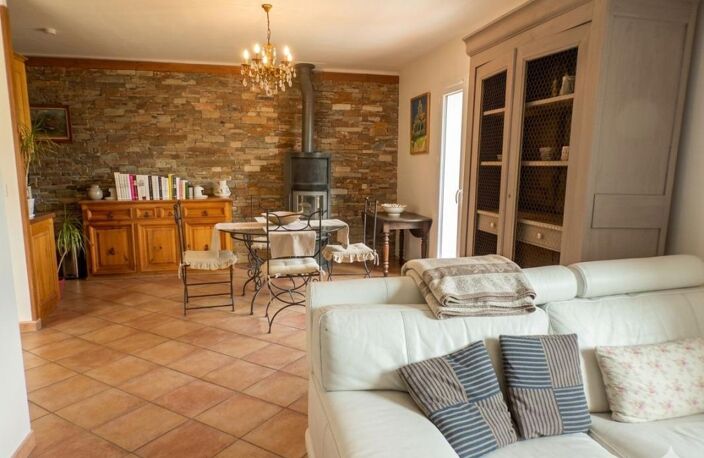 Maison T6 À Vendre sur terrain de 3047m2 — photo 5