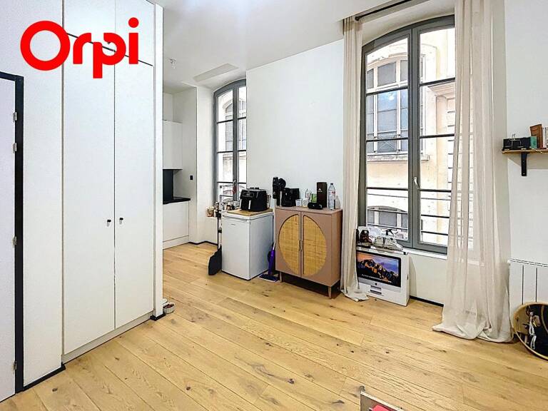 Appartement T2 - Calme, rénové - 69001 Lyon — photo 1
