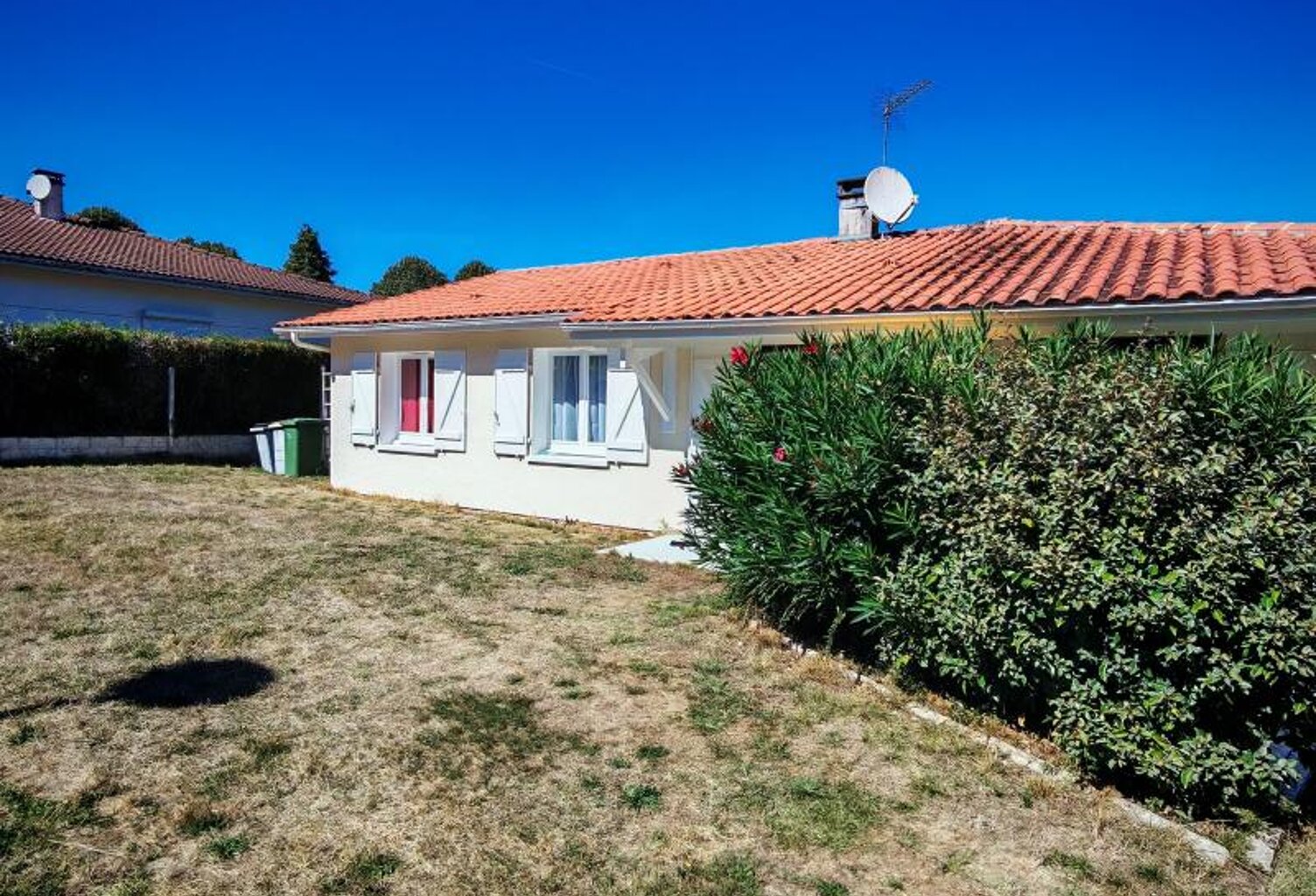 Maison À Vendre — photo 1
