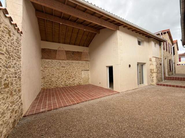 Rénovation exceptionnelle en cœur de Mugron — photo du bien