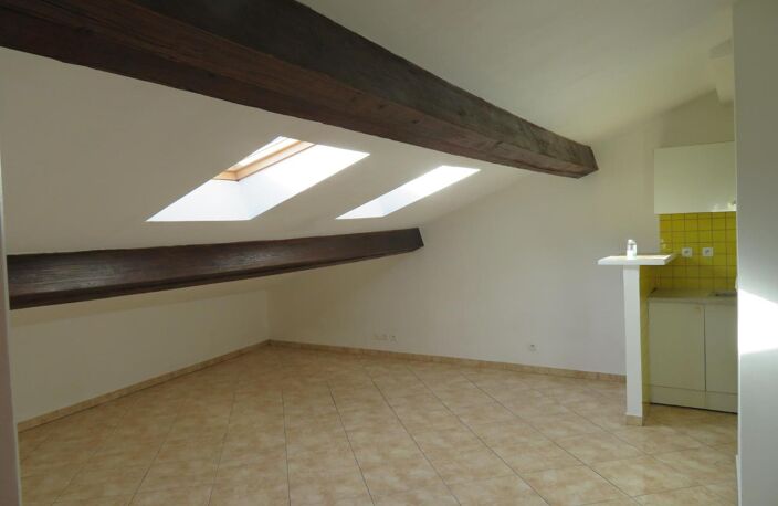 Vente appartement 2 pièces 52 m² Draguignan (83300) — photo 2