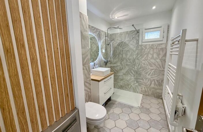 FABREGAS APPARTEMENT 3 PIECES 2 CHAMBRES EN RDC AVEC PARKING PROCHE MER — photo 4