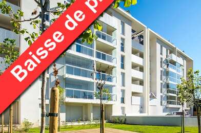 Appartement 4 pièces 899 €