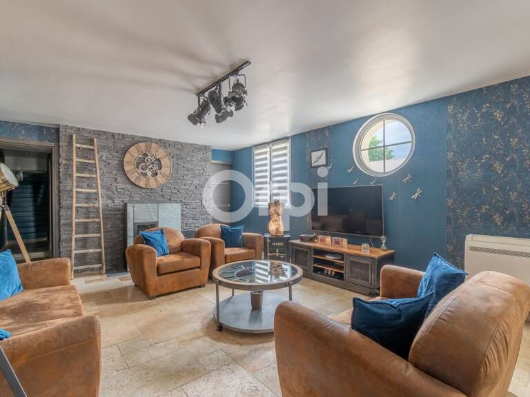 Maison À Vendre — photo 1