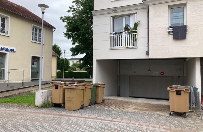 Garage À Vendre SARAN Bourg — photo 2