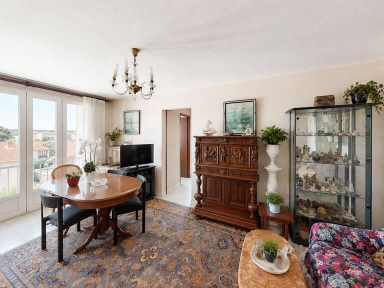 Appartement À Vendre — photo 1
