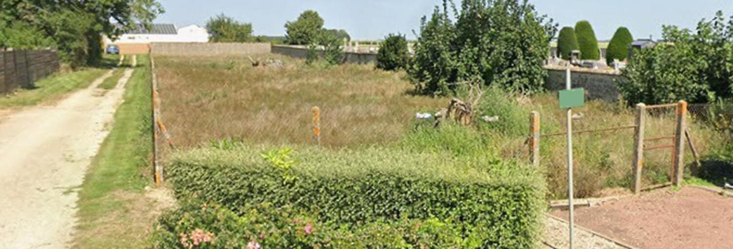 Terrain  1210 m² à vendre à Ouarville (28150)