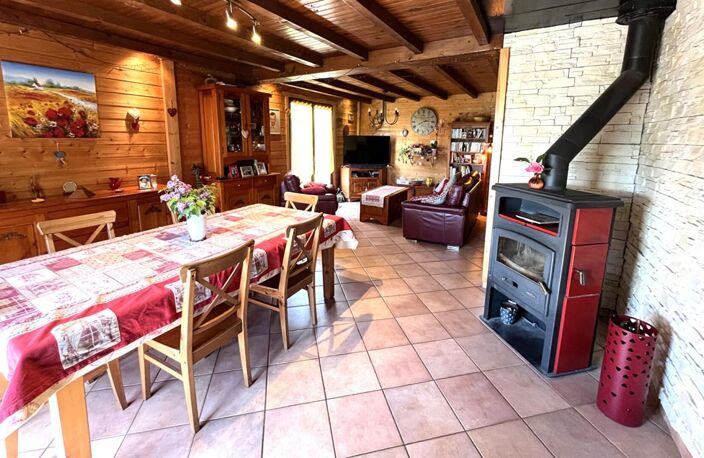Vue exceptionnelle & esprit chalet : villa atypique à AROMAS — photo 2