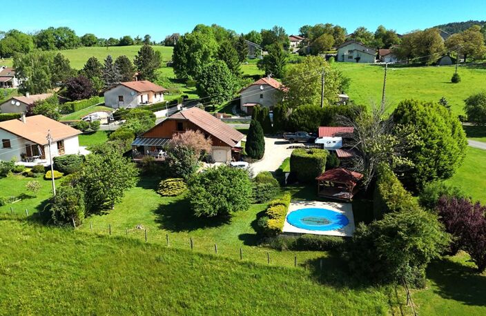 Vue exceptionnelle & esprit chalet : villa atypique à AROMAS — photo 4