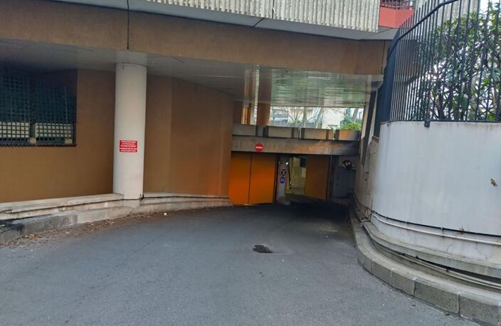 Belle place de parking Thibouméry/Alleray — photo 3