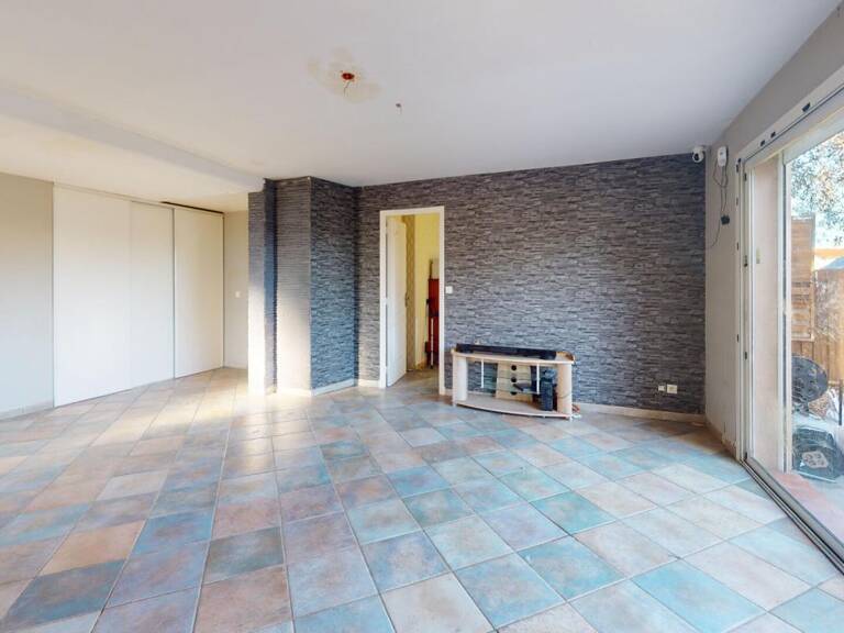 Espira grand  T3 en RDC avec extérieur — photo 1
