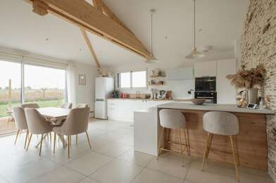 Maison 7 pièces 332800 €