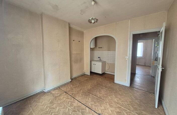 Saint Etienne 42000  Rue du Grand Gonnet appartement de deux pièces principales — photo 3