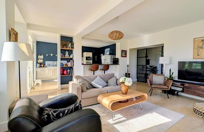 Demeure du 18ème de 289 m² avec piscine et dépendances sur terrain de 3 hectares — photo 4
