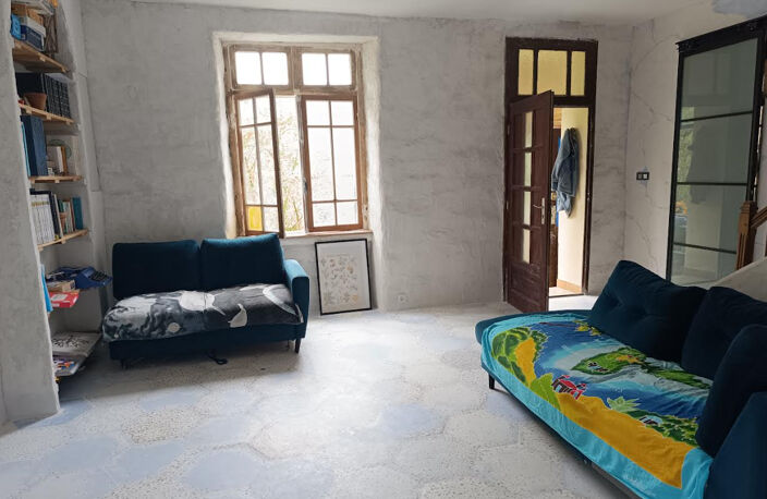 29520 Laz maison sans voisin, autonome en eau, bois de 1 ha , vie de plain pied, dépendances — photo 3