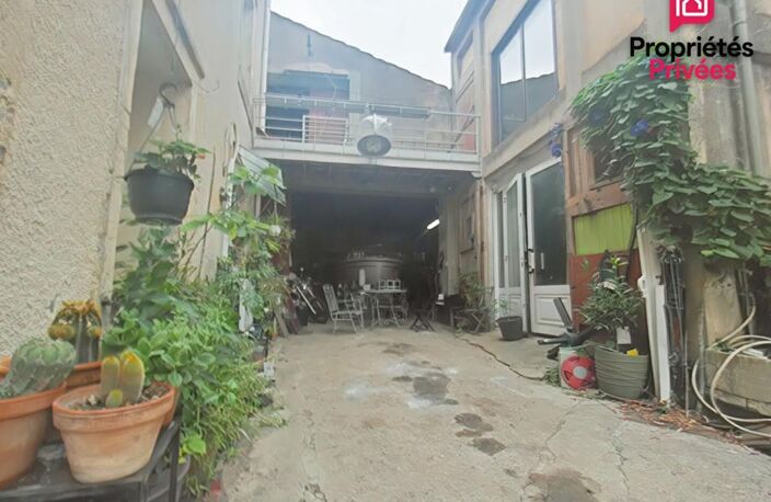 Maison Raissac D Aude 9 pièce(s) 220 m2 avec garage et cour — photo 3
