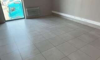 Bureau  17 m² à louer à Oiry (51530)