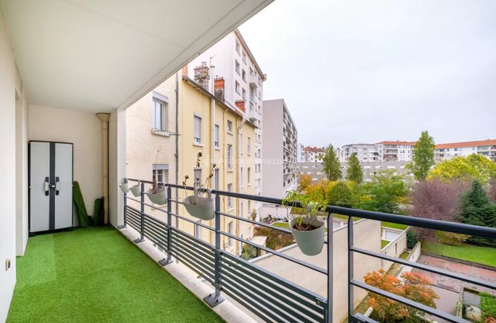Très beau T3 de 64 m² – Lyon 3ème – Proche Part-Dieu — photo 5
