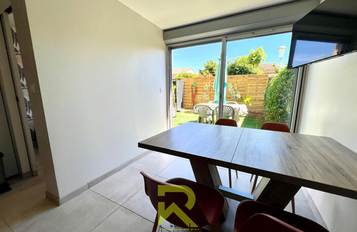 Superbe T2 + cabine en  rez-de-jardin  proche plage — photo 3