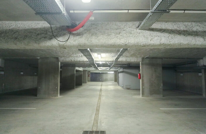 CHALLES-LES-EAUX / FACE MÉDIPÔLE   BUREAUX CLÉS EN MAIN AVEC — photo 4