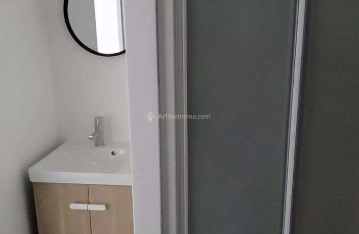 APPT T2 proche des commerces — photo 4