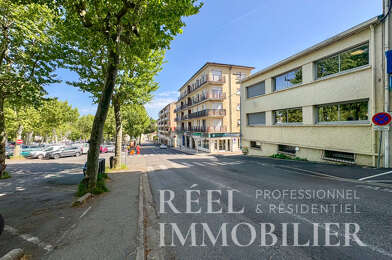 Commerce 12 pièces 1500 €