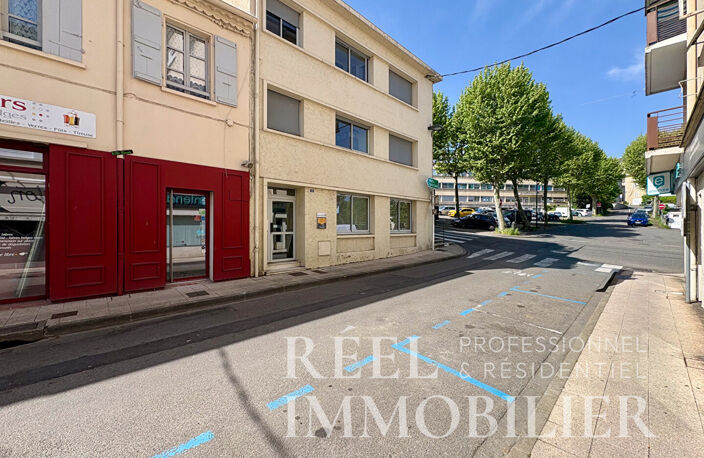 Immeuble de bureaux de 255 m² en coeur de ville d'Auch — photo 2