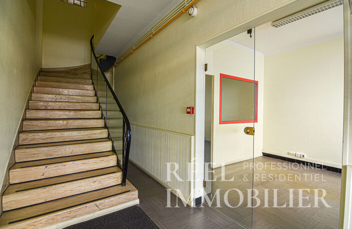 Immeuble de bureaux de 255 m² en coeur de ville d'Auch — photo 5